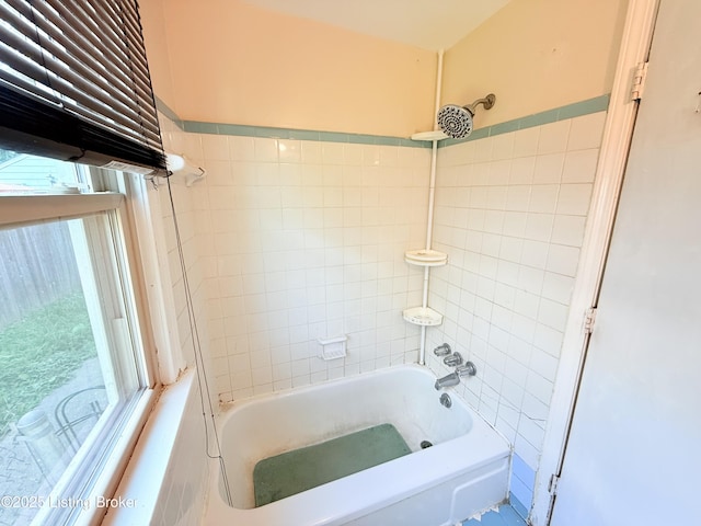 5123 Reed Ave, Louisville, KY 40214 - bathroom featuring shower / bathtub combination