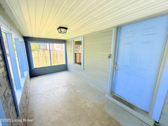 5123 Reed Ave, Louisville, KY 40214 - property entrance