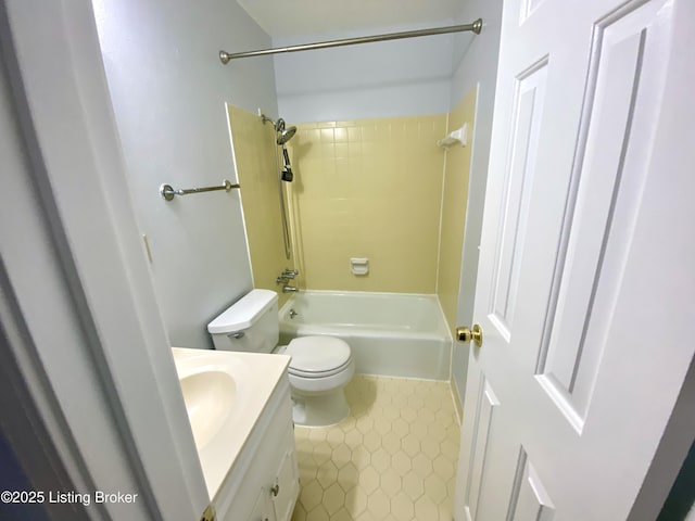 4420 Woodgate Ln, Louisville, KY 40220 - photo 7