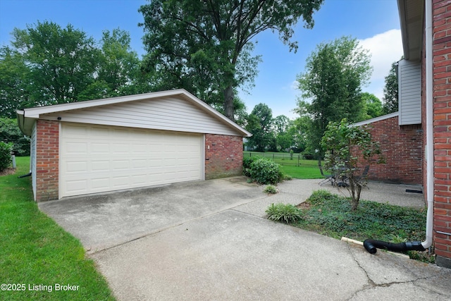 9212 Marse Henry Dr, Louisville, KY 40299 - photo 32