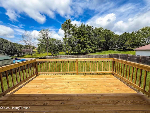 1410 Sycamore Ln, Leitchfield, KY 42754 - deck with a fenced backyard