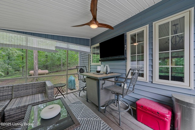171 Cedar Point Rd, Bee Spring, KY 42207 - sunroom / solarium with ceiling fan