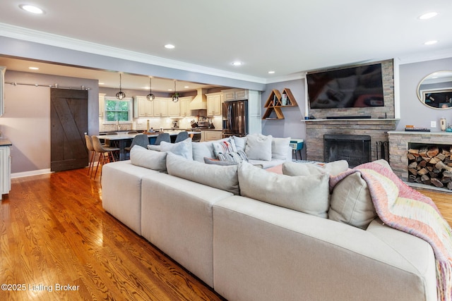 1007 Corn Island Ct, Louisville, KY 40207 - photo 2