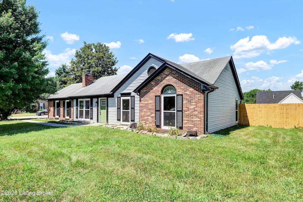 6012 Hurstview Rd, Louisville, KY 40291 - photo 1