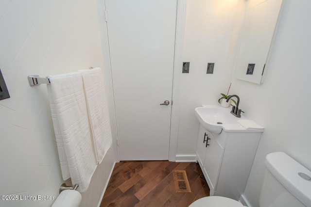 6818 Green Meadow Cir, Louisville, KY 40207 - photo 29
