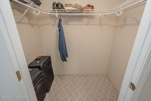 6818 Green Meadow Cir, Louisville, KY 40207 - photo 42