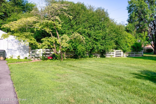 226 S Hampton Rd, Louisville, KY 40223 - photo 35