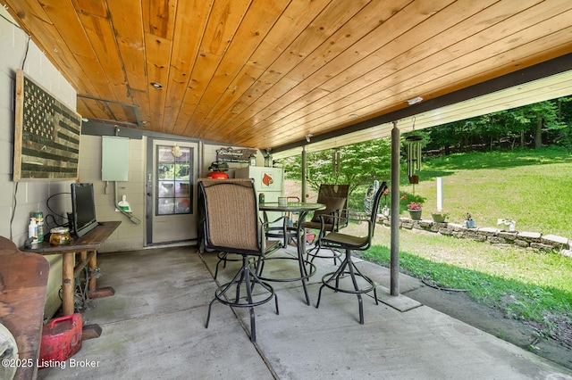 3821 Blevins Gap Rd, Louisville, KY 40272 - photo 36