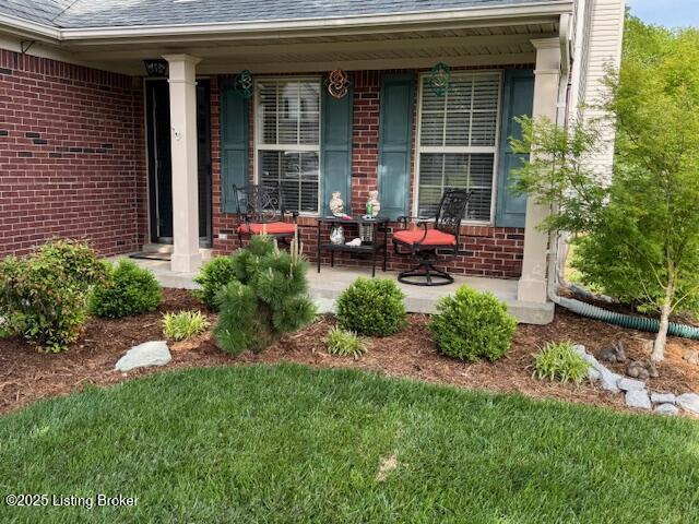 15634 Beckley Hills Dr, Louisville, KY 40245 - photo 2