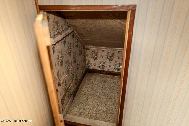 4883 S Reeves Rd, Scottsburg, IN 47170 - bathroom featuring wallpapered walls