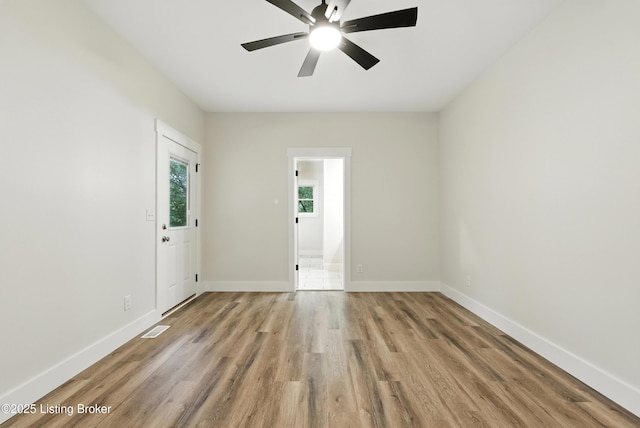 400 Warbler Rd, Brandenburg, KY 40108