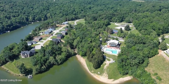 400 Warbler Rd, Brandenburg, KY 40108