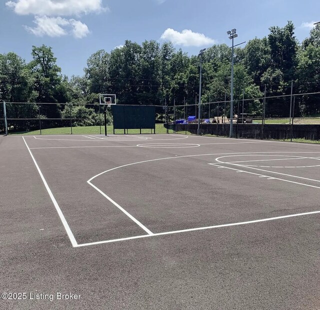 400 Warbler Rd, Brandenburg, KY 40108
