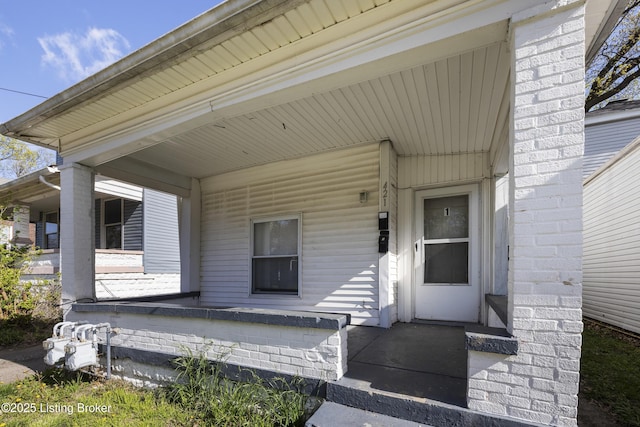 421 M St, Louisville, KY 40208 - photo 10