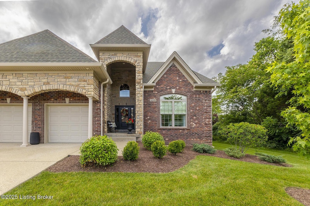 14310 Willow Falls Ct, Louisville, KY 40245 - photo 1