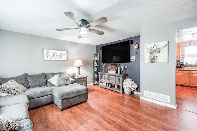511 N Skyline Dr, Louisville, KY 40229 - photo 5