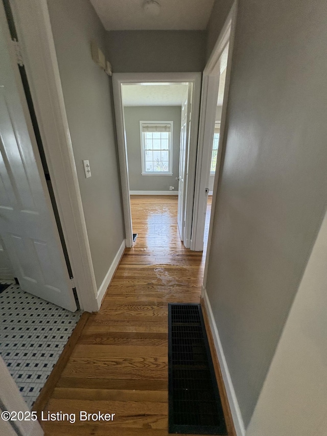 323 Monohan Dr, Louisville, KY 40207 - photo 5