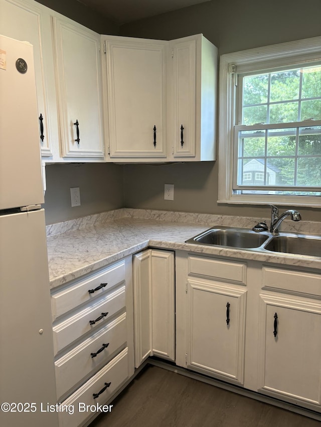 323 Monohan Dr, Louisville, KY 40207 - photo 8