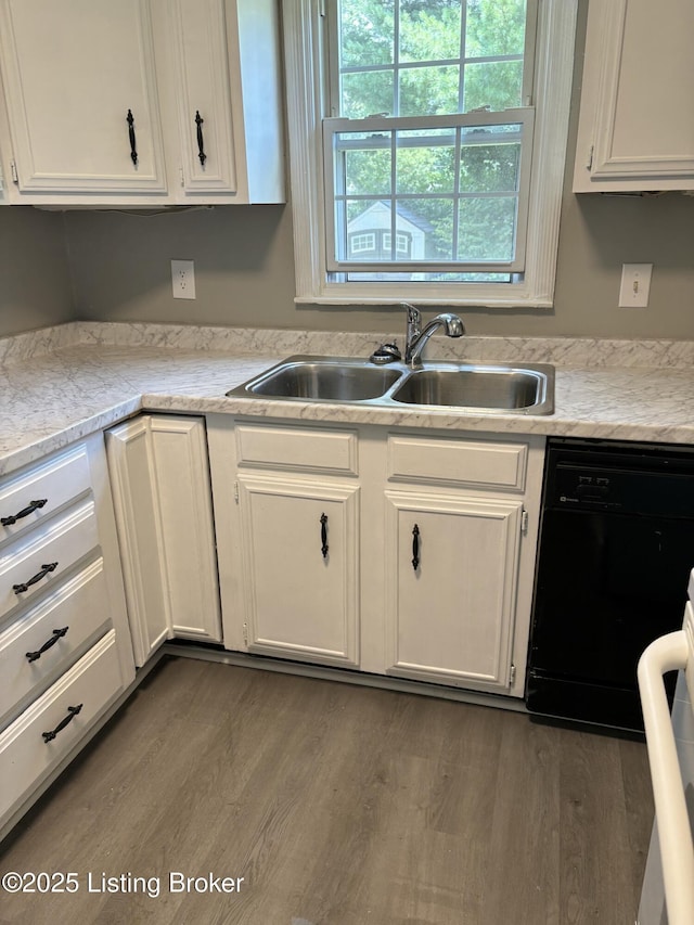 323 Monohan Dr, Louisville, KY 40207 - photo 9