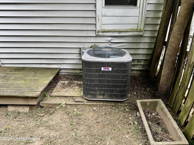 1417 Debarr St, Louisville, KY 40204 - photo 14