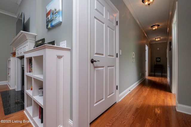 9508 Norton Commons Blvd Unit 102, Prospect, KY 40059 - hall with crown molding and light wood-style flooring