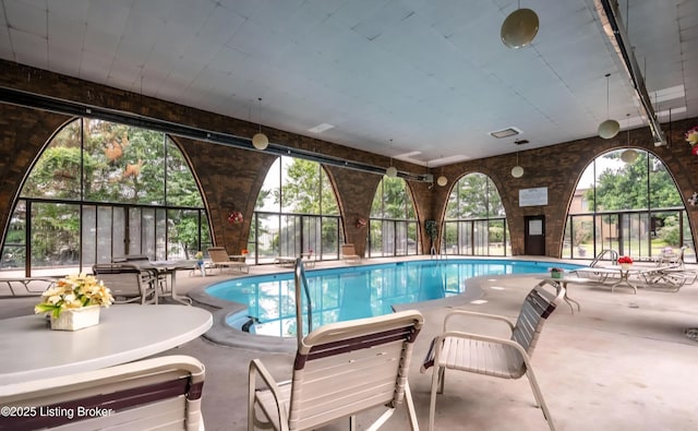 1600 Gardiner Ln Apt 106, Louisville, KY 40205 - photo 35
