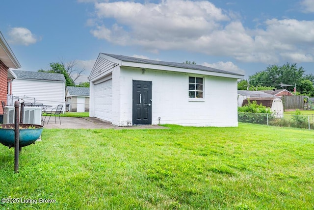700 Glengarry Dr, Fairdale, KY 40118 - photo 17