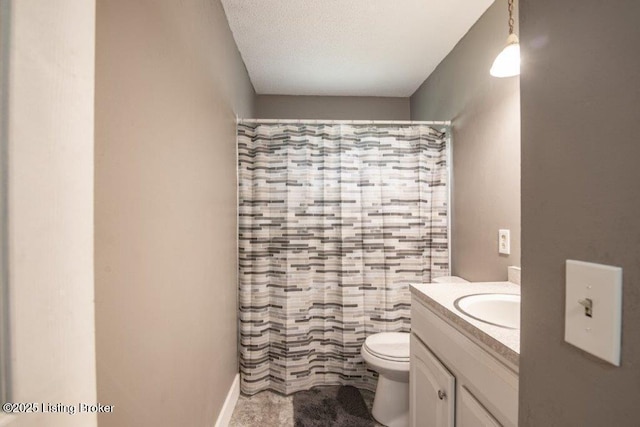 825 Crocus Dr, Radcliff, KY 40160 - bathroom with vanity and curtained shower