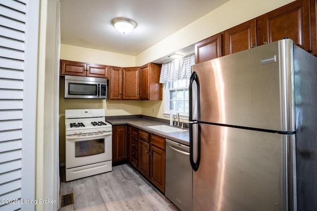 3034 Hendon Rd, Louisville, KY 40220 - photo 8