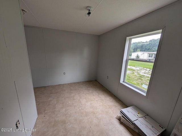 765 E Marshfield Rd, Scottsburg, IN 47170 - photo 9