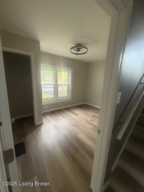1266 Springdale Dr, Louisville, KY 40213 - photo 23