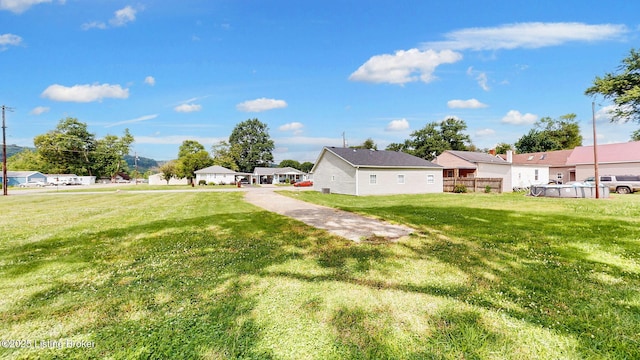 1117 6th St, Carrollton, KY 41008 - view of green lawn featuring a residential view