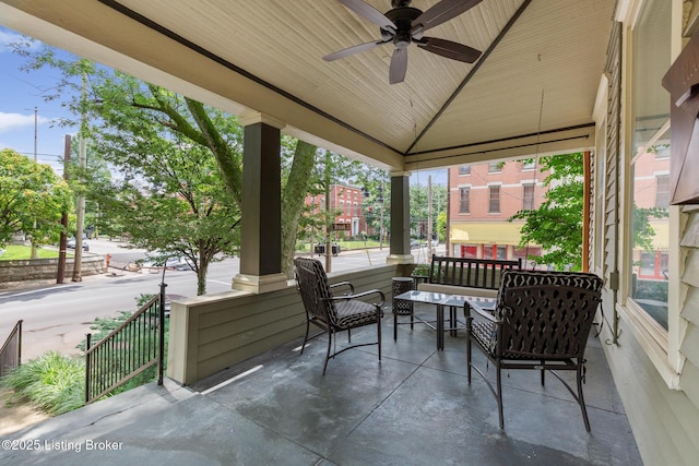 201 E Oak St, Louisville, KY 40203 - photo 51