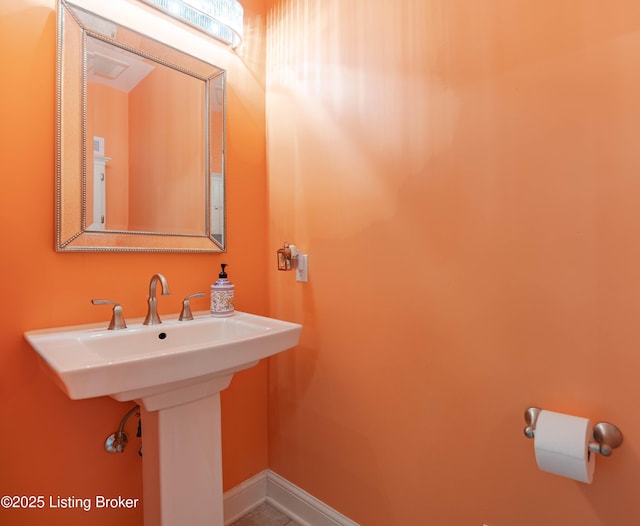 3324 Trinity Rd, Louisville, KY 40206 - photo 25
