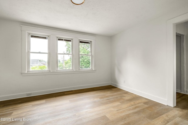 1215 Delor Ave, Louisville, KY 40217 - photo 29