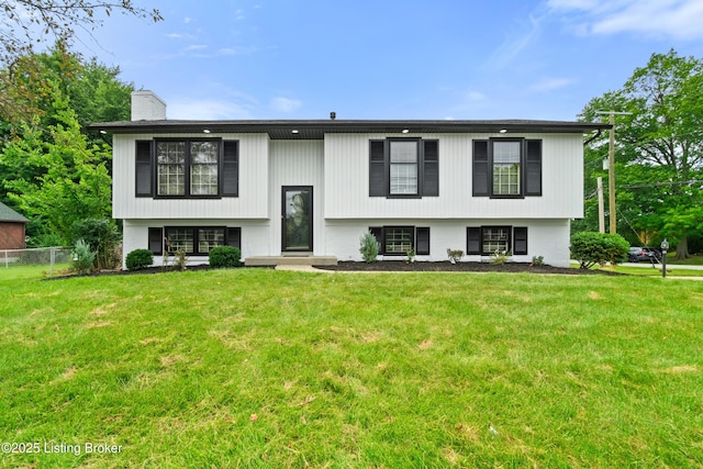 8320 Smyrna Pkwy, Louisville, KY 40228 - photo 1