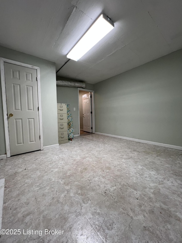 8809 Roman Ct, Louisville, KY 40291 - photo 19