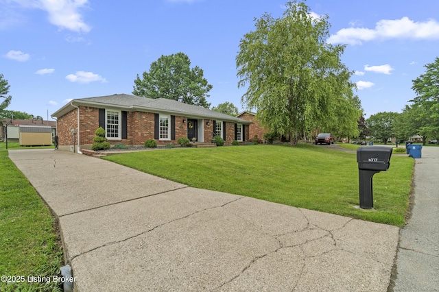 8317 Cabin Hill Rd, Louisville, KY 40291 - photo 25