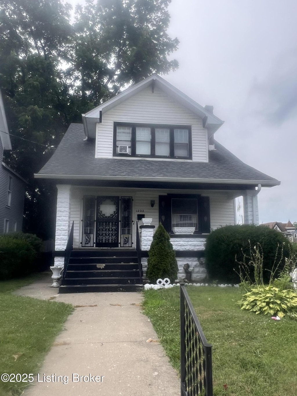1222 Cypress St, Louisville, KY 40211 - photo 1