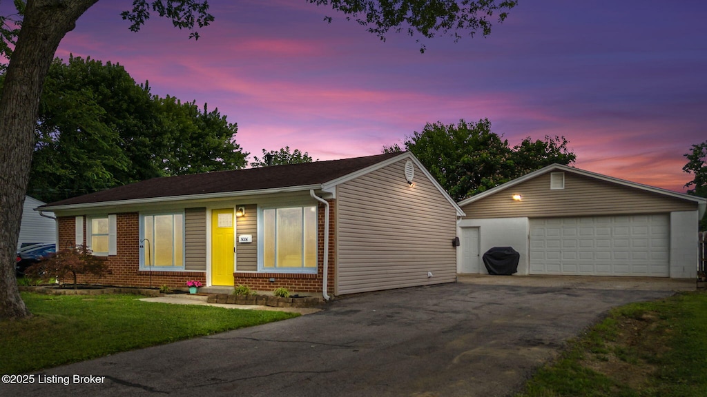5006 Constance Dr, Louisville, KY 40272 - photo 1