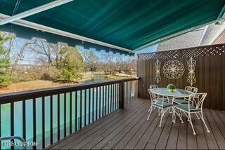 9011 Lyndon Lakes Pl, Louisville, KY 40242 - photo 21