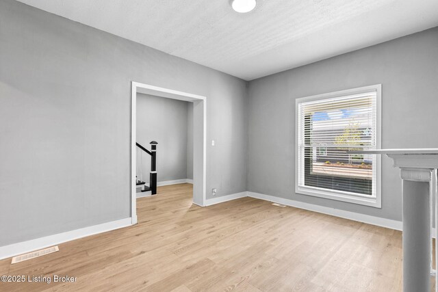 2923 W Market St, Louisville, KY 40212 - photo 7
