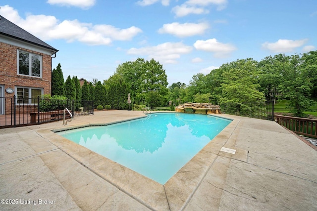 527 Woodlake Dr, Louisville, KY 40245 - photo 16