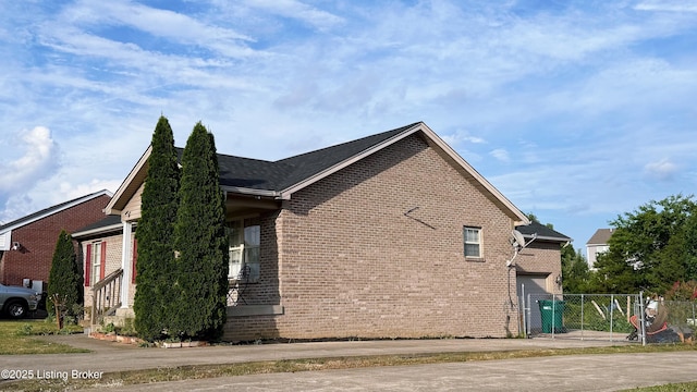 11209 Fantasy Trl, Louisville, KY 40229 - photo 22