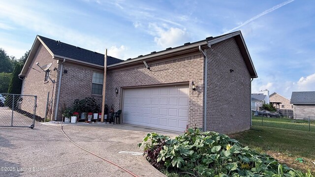 11209 Fantasy Trl, Louisville, KY 40229 - photo 20