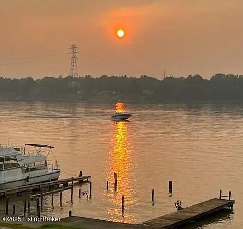 2811 Waldoah Beach Rd, Louisville, KY 40207 - photo 9