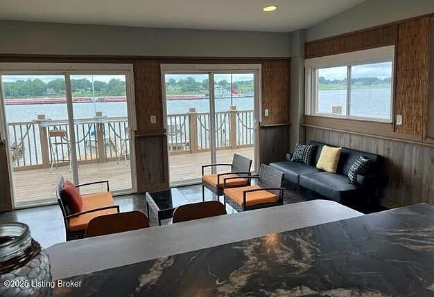 2811 Waldoah Beach Rd, Louisville, KY 40207 - photo 18