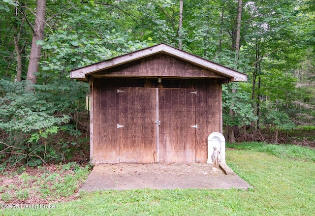 236 Bobwhite Rd, Brandenburg, KY 40108 - view of shed featuring a view of trees