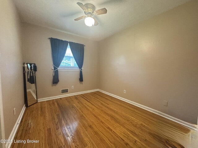 8929 Brown Austin Rd, Fairdale, KY 40118 - photo 19