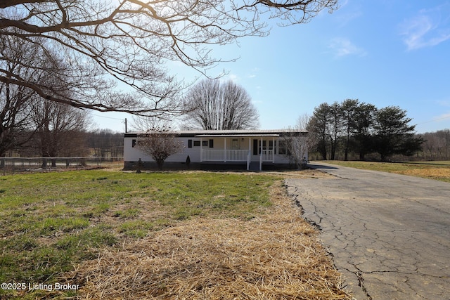 43 Mcfarlin Ln, Vine Grove, KY 40175 - view of front of house with a porch and asphalt driveway